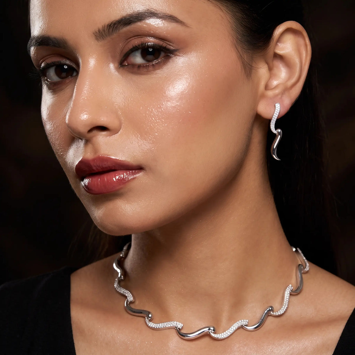 Leher Silver Plated AD Necklace Set