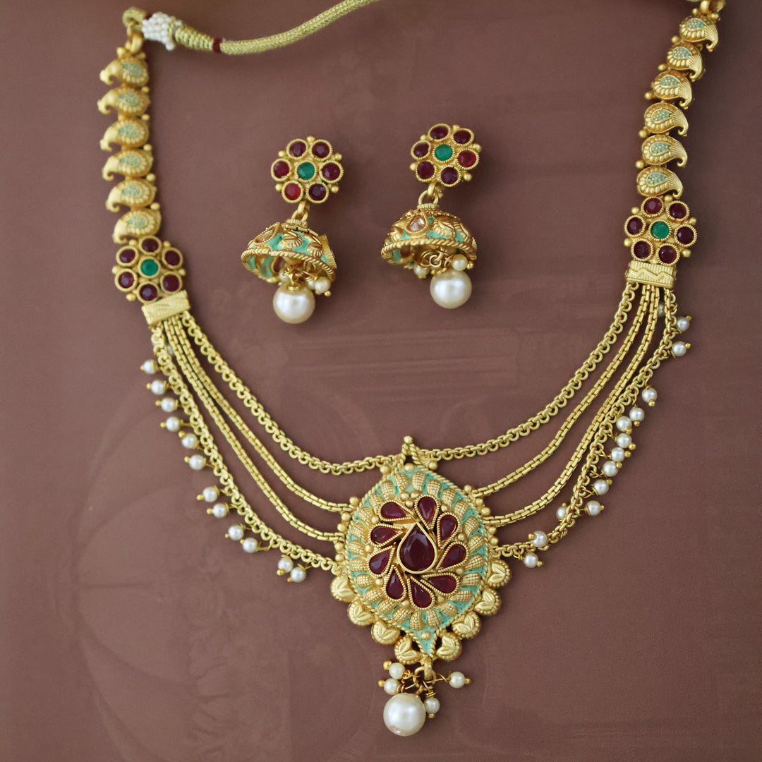 Antique necklace set
