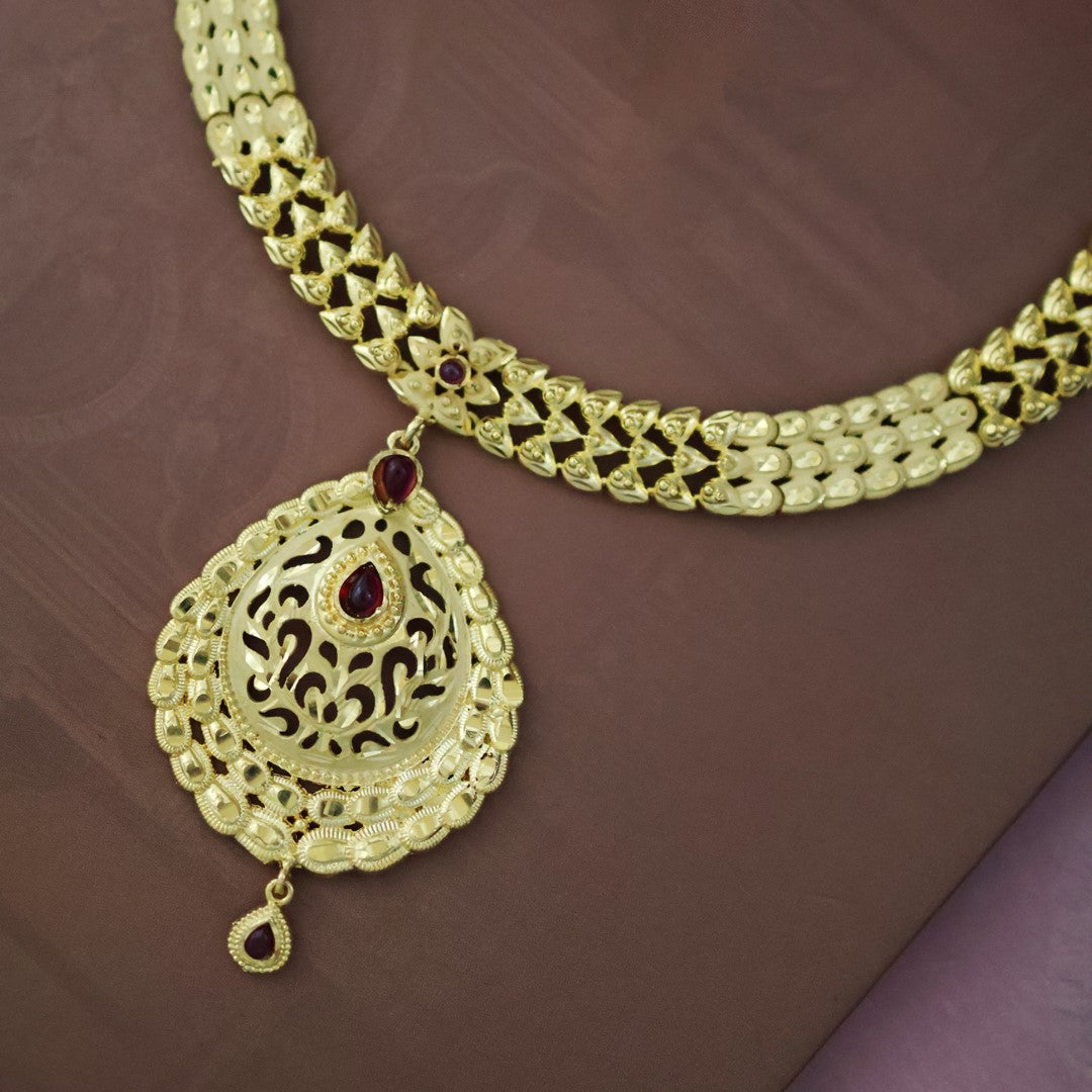 Gold plated ruby stone necklace