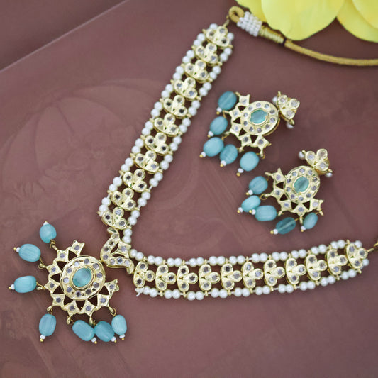 Gold plated Kundan Necklace Set