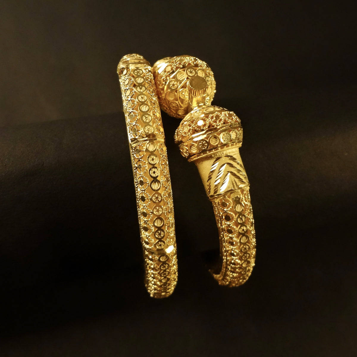 Gold plated premium bangles
