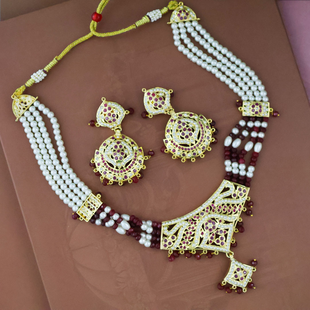 Royal Kundan Necklace Set