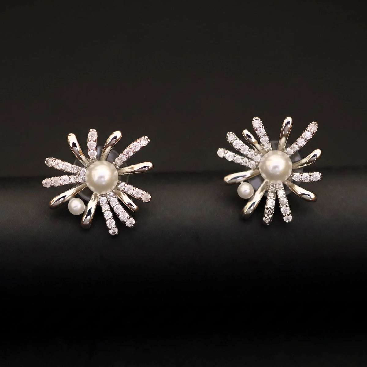 Silver Bloom Pearl Earrings