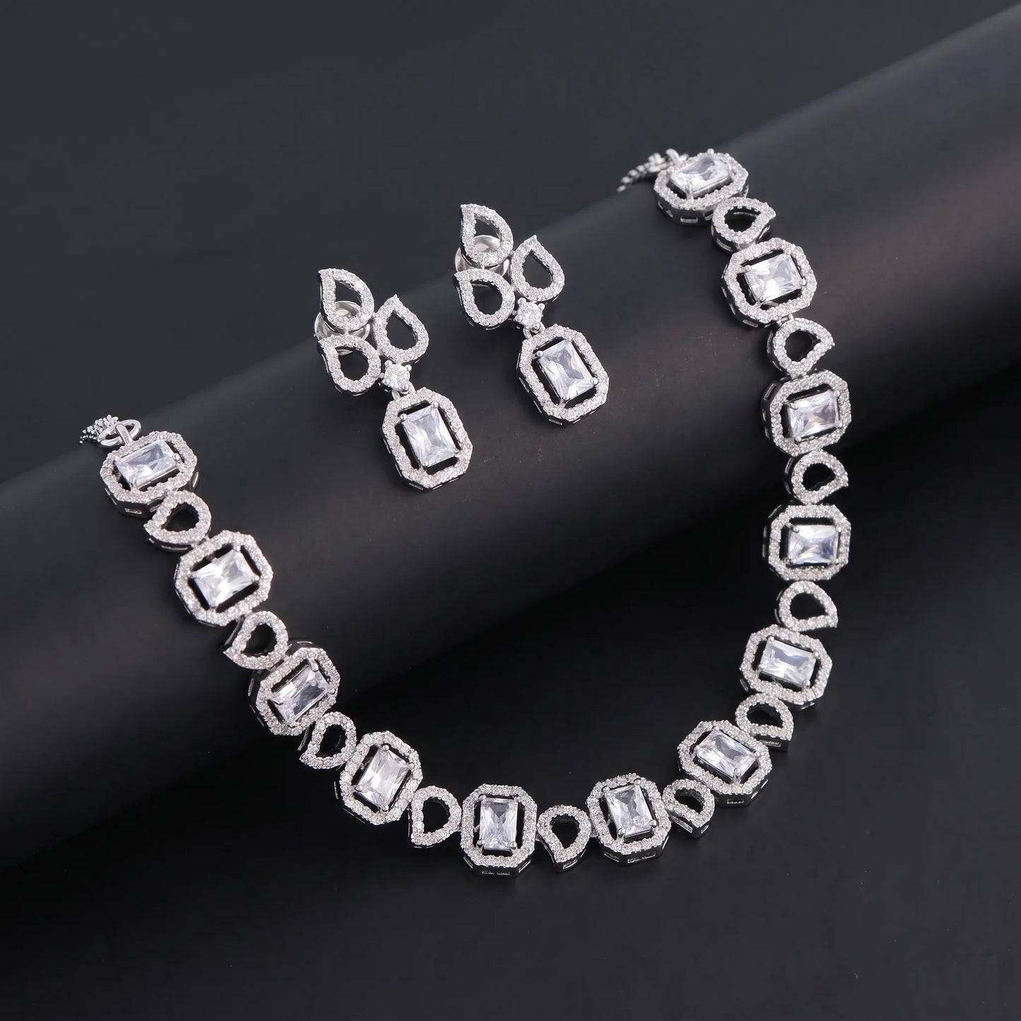 Diamond Geometry AD Necklace Set