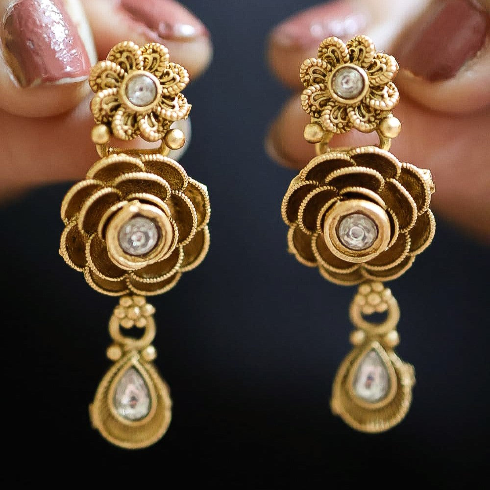 Gold finish antique Jewellery set
