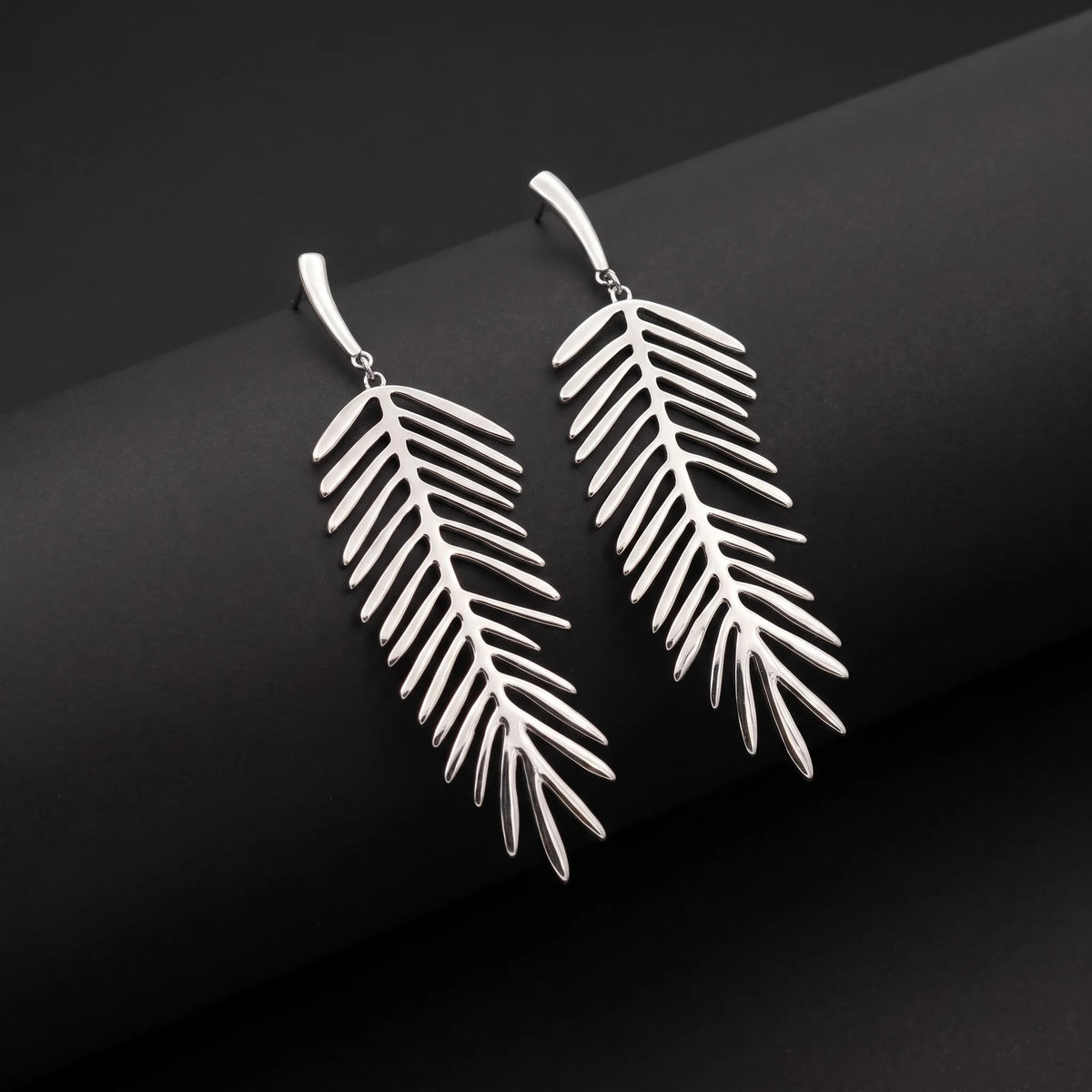 Silver Palm Drop